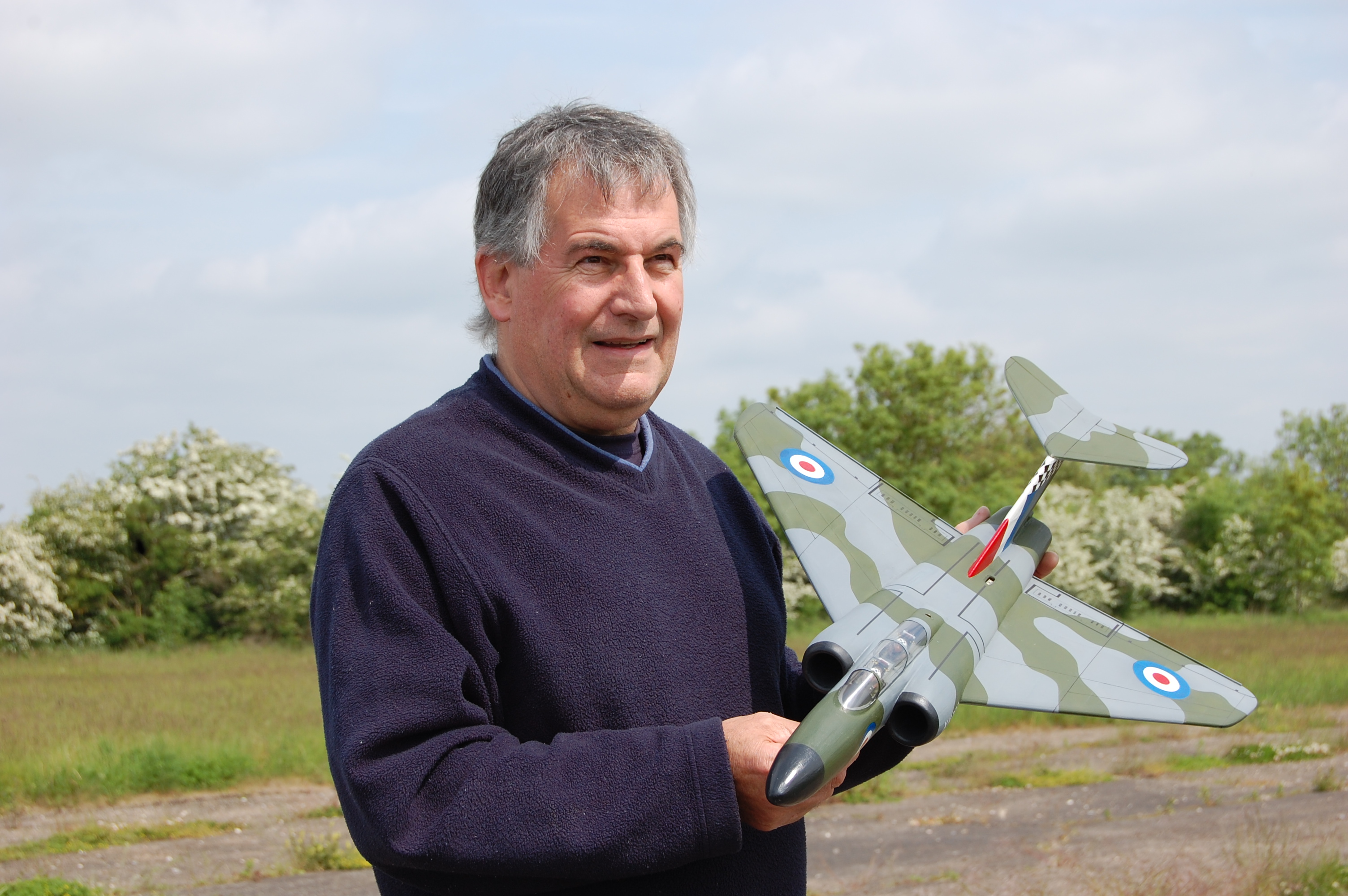 Ron Johnson from Coventry with F/F Ducted fan Javelin scale model. Said it was a sports model !