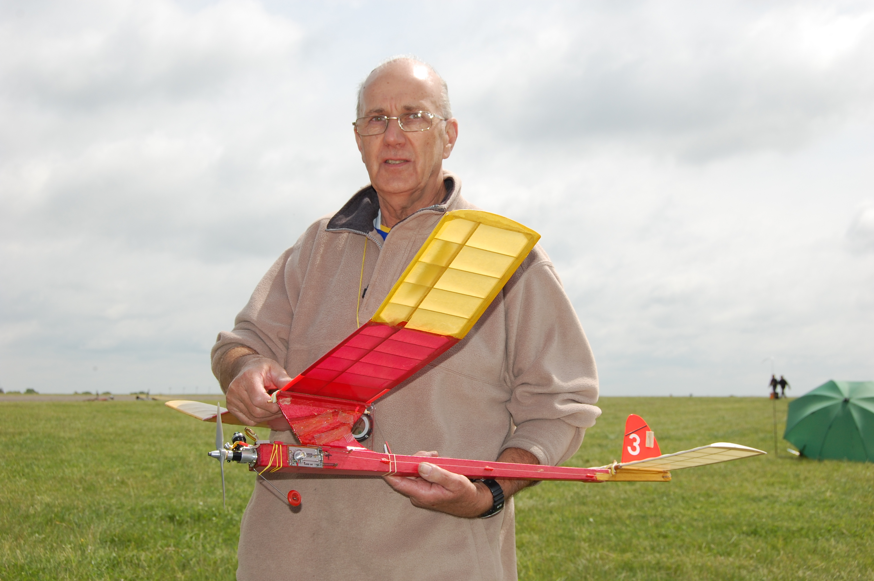 David Ginns flew this ‘Top Banana’ in Mini Vintage.