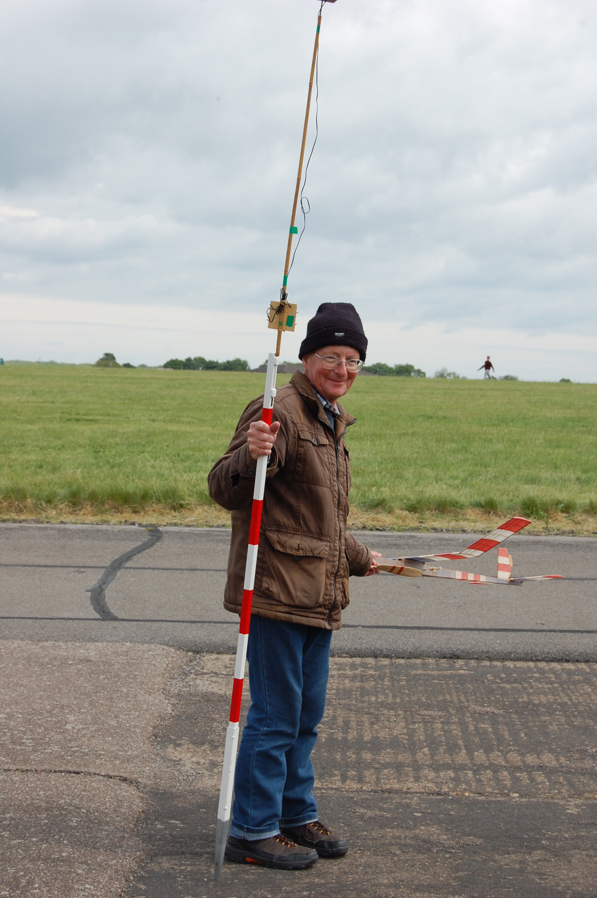 Andrew Moorhouse with model and thermal detection equipment.